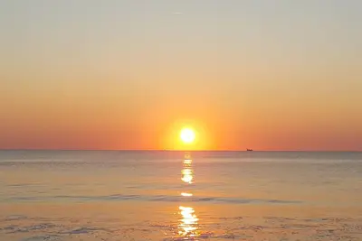 Image de Maison de ville joliment décorée à quelques pas de la plage et du phare