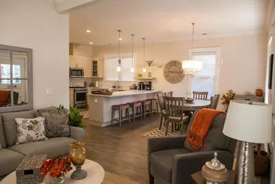 Image de Idéal pour deux couples Wine Country Retreat!