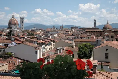 Image de Stunning Spacious Historic Center View Apt - High speed Wi-Fi  - Elevator - Ac