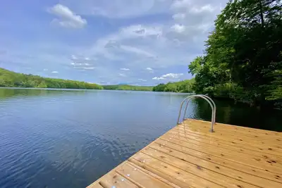 Image de ** Ajout du central Ac ** Retraite paisible au bord de l'eau avec toute l'année!