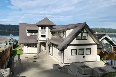 Image de Venez profiter de cette belle maison de vacances Southshore Waterfront