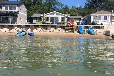 Image de Cottage en bord de mer avec des couchers de soleil incroyables