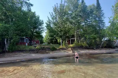 Image de Paradis du lac Supérieur - Hermit's Cove