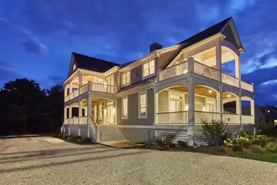 Image de Nouvelle maison multifamiliale magnifiquement aménagée sur Lewes Beach