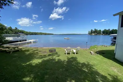Image de Belle propriété du lac sur 3000 Acre Premier doré lac