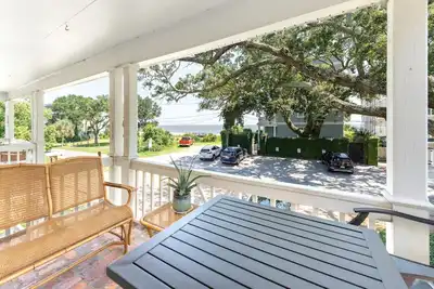 Image de 74 étapes à la plage! ! Vue sur l'océan. Très bien situé