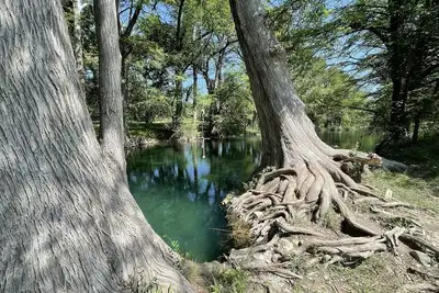 Image de Utopia Texas Waresville River Retreat Donoho Farm