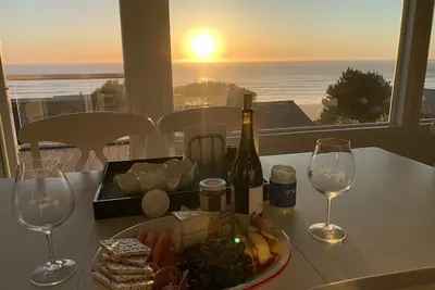 Image de Emplacement de Nye Beach. Marchez jusqu'à la plage!