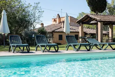 Image de Toscan Hills - Tenuta di Ghizzano - Il Monte 10 pax