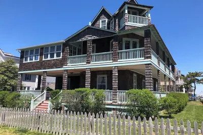 Image de Big Charme Bay Head Beach House