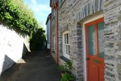 Image de Superbe Cottage De Ville Familial Et Secluded Dans Un Cardigan Historique