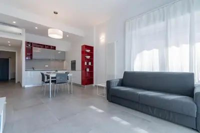 Image de Appartement 2 pièces pour 4 personnes face à l'embarcadère de Finalpia, vue mer
