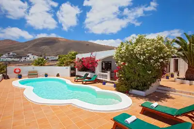 Image de Villa Dune Piscine Chauffee Vue Mer Totalement Superbe Nr Puerto del Carm