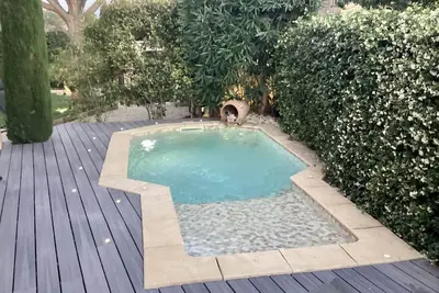 Image de Maison Avec Jardin Et Piscine CHAUFFÉE/Spa. Proche  D' Avignon