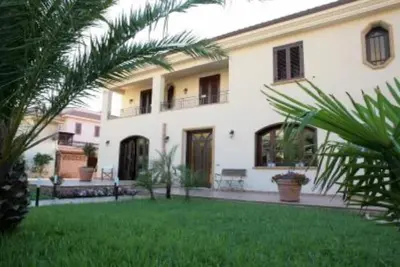 Image de Maison / villa - Isola delle femmine