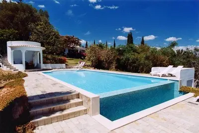 Image de Charming Villa near Lagos, swimming pool and sea view, peaceful with full privac