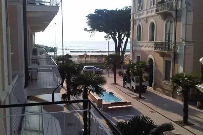 Image de Logement très central