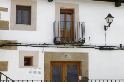 Image de Entre Fuentes Apartments 50 m2 dans le centre historique de Cuacos de Yuste, La Vera