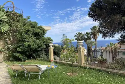 Image de Sanremo: Appartement dans villa provençale avec jardin