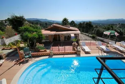 Image de Club Villamar - Belle maison de vacances pour 6 personnes avec 3 chambres à coucher, une propre p. . .