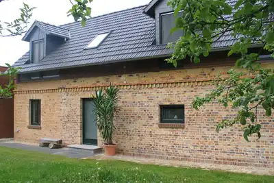 Image de Appartement confortable, près du lac avec des installations de ski nautique, très bonnes pistes cyclables