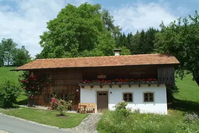 Image de Isolé, vieux de 300 ans monument historique Waidlerhaus, luxueusement rénové