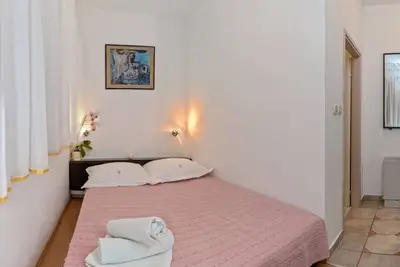 Chambre dans Bol avec terrasse, Climatisation, Wifi (3758-4)