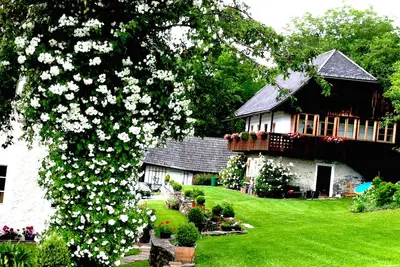 Image de Cottage près de la forêt, à proximité de terrains de golf (Moosburg 3 min)