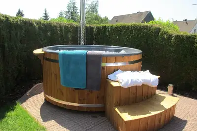 Image de Wellness à Windeck Dattenfeld Sentier de la nature Cheminée Victory Sauna Bain tourbillon extérieur