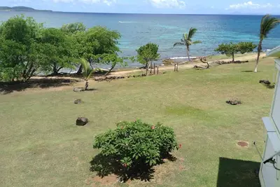 Image de F2 situé face à la mer. . . Vos vacances Les Pieds dans l'eau