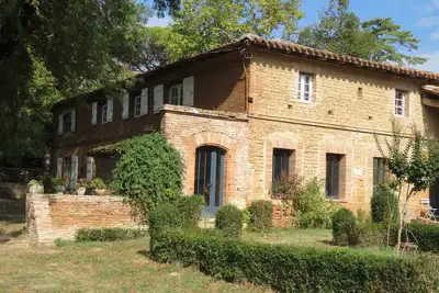 L'Atelier d'Azas - Tennis Piscine - 20mn. Toulouse & Albi - 5 chambres - 3 SdB