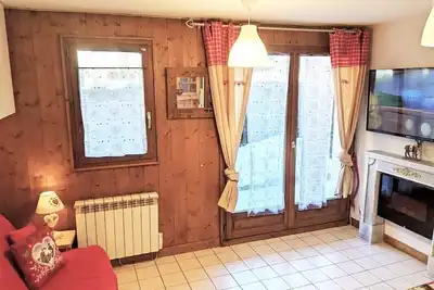 2 pièces Rdj 4 personnes 250m pistes et Esf