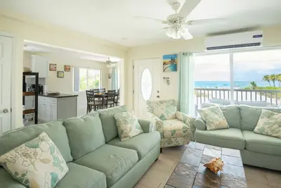 Image de Oceanfront! Combo de 5 lits, Véritable Grace Bay