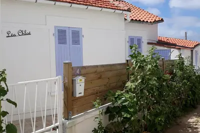 Image de Maison de charme aux sables d'Olonne à 9 minutes de la plage.