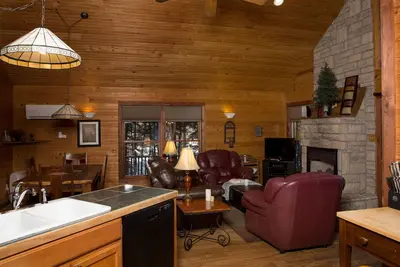 Image de Hébergement de luxe Harvest Moon Cottages pouvant accueillir jusqu'à quatre personnes