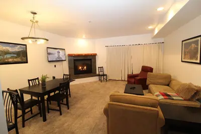 Squaw Valley: condo 2br / 2ba Tavern Inn