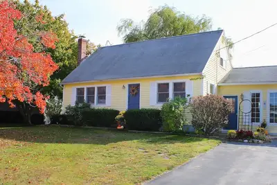 Image de 4 Bed 2 Bath Wells Maine Maison de vacances Great Location! Près de la plage!