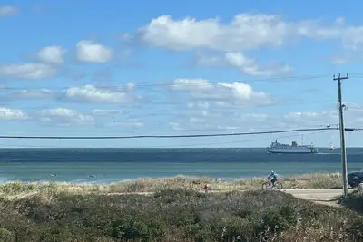 Image de Luxe rustique sur la plage — annulé! 23 au 30 août avlbl!