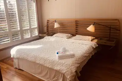 Image de Central Glen Waverley Maison entière dormir 12