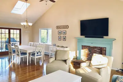 Image de Nouvelle liste pour l'été 2019! Marcher à la plage de Sea Salt Cottage
