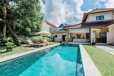 Image de Aisha, Villa de 4 chambres, Meilleur emplacement central, Seminyak