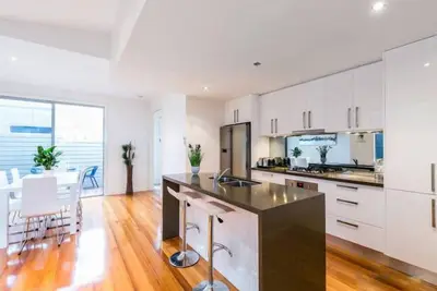 Image de Délicieuse escapade Torquay 6 portes de la plage