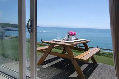 Image de Maison spacieuse et lumineuse avec une vue incomparable sur l'océan