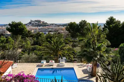 Image de *** Can Pep *** Avec Vues Sur Ibiza Centre Ville Et Piscine PRIVÉE SALÉE