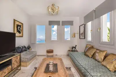 Suite Gold | Spa privé et vue panoramique sur la caldeira