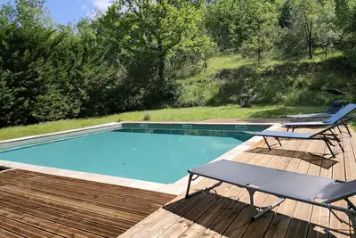 Image de Superbe maison bois, déco soignée, piscine, jardin, près Cahors, Lot