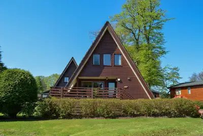 Image de Loch vue emplacement dans un parc de vacances, dort 4 personnes, parking hors route, une connexion Wi-Fi gratuite