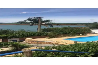 Image de Maison Sur La FRONTIÈRE De Dam Lancha Canyons Cascades