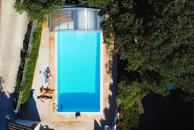 Image de Gites De Plos Chalet 10mn D'Anduze /Spa/Piscine/ Clim/Wifi  de 2 à 4 persN°2