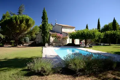 Image de Belle maison de 150 m2  avec vue sur le Luberon